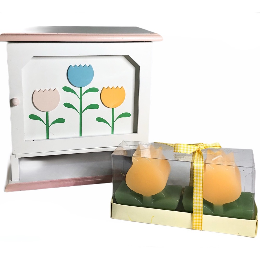 Floral Jewelry Box with Tulip Candles